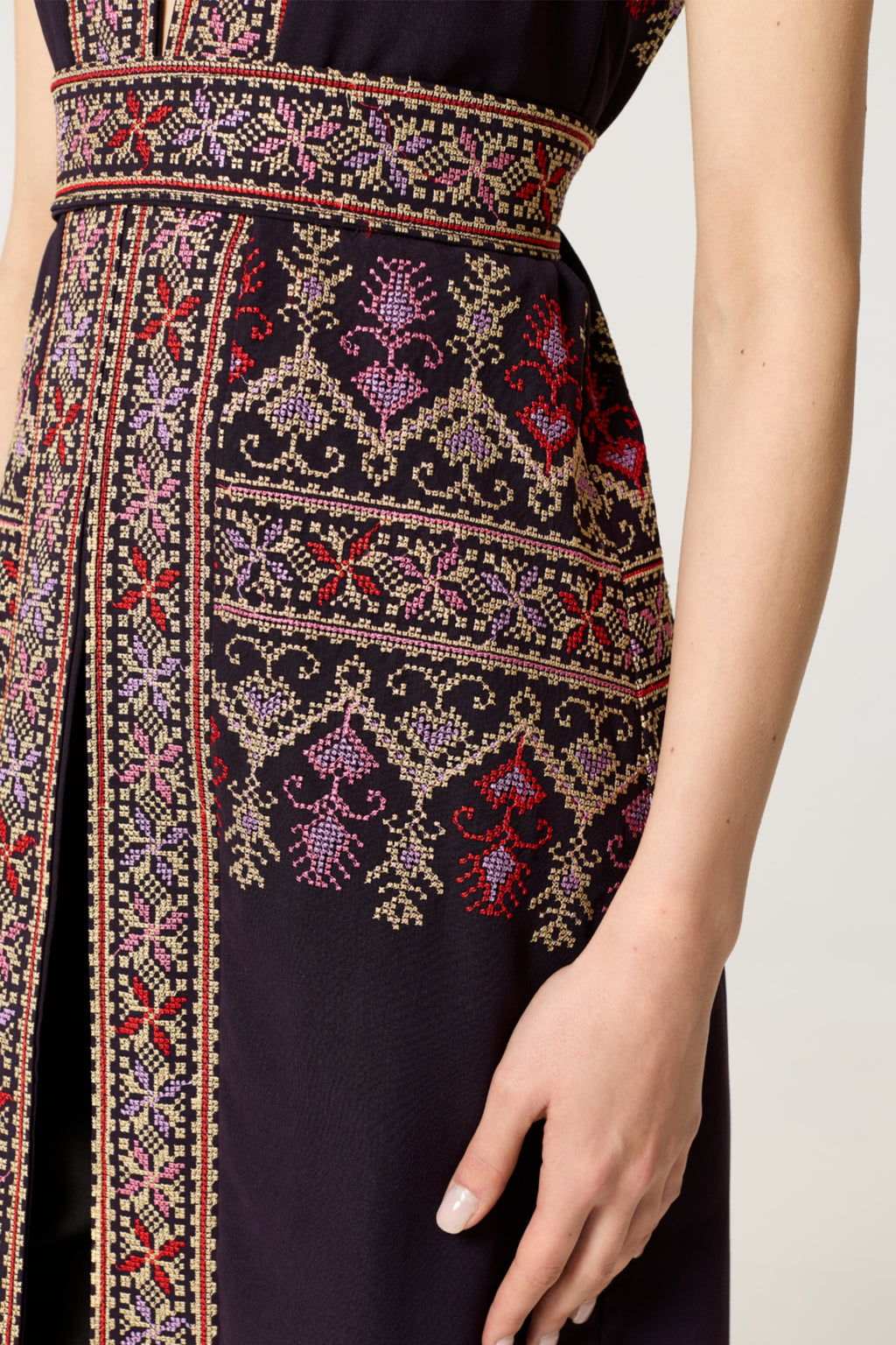 Purple Tatreez Kaftan