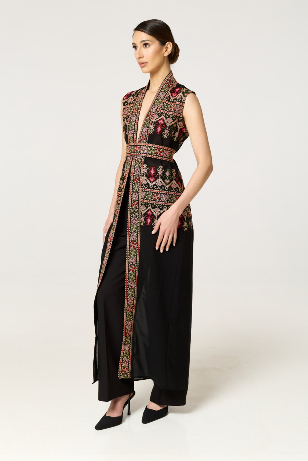 Black Tatreez Kaftan