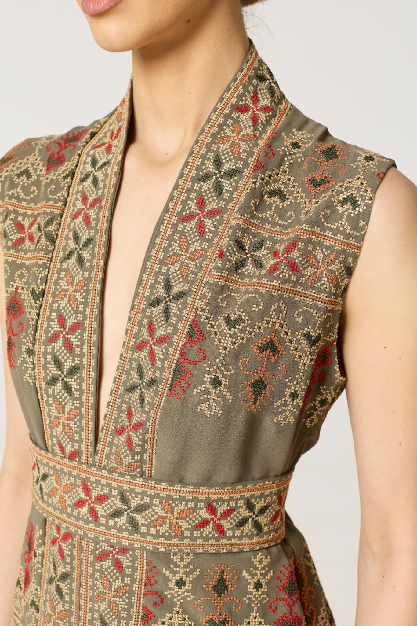 Sage Green Tatreez Kaftan