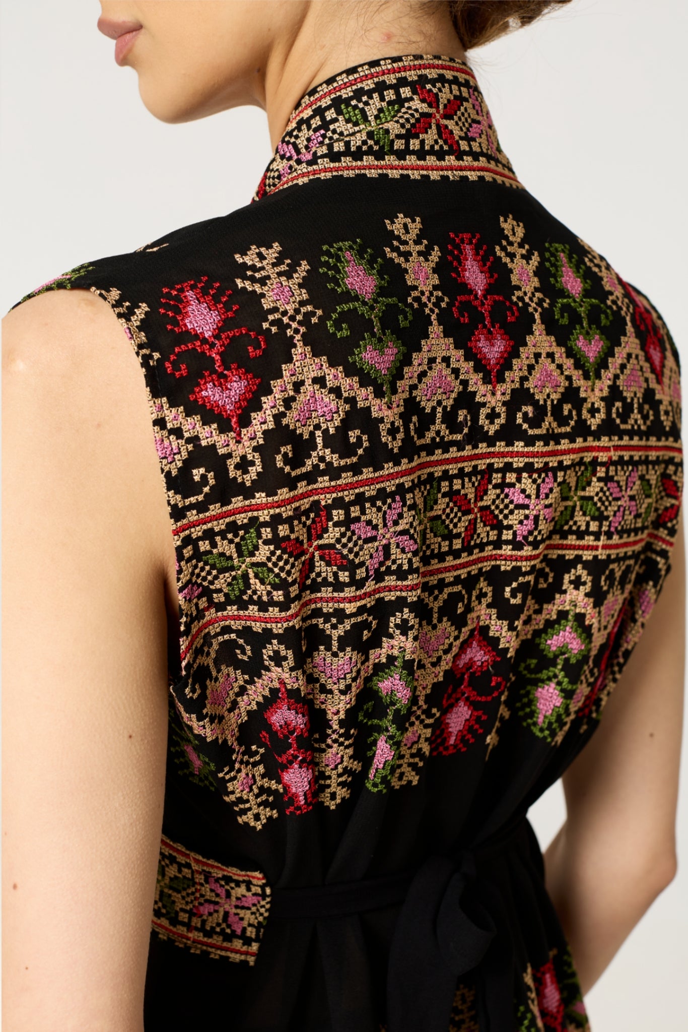 Black Tatreez Kaftan